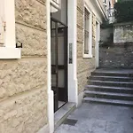 Scalinata Del Teatro Rossetti In Viale Xx Settembre Parcheggio