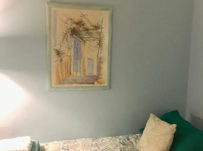 Scalinata Del Teatro Rossetti In Viale Xx Settembre Parcheggio