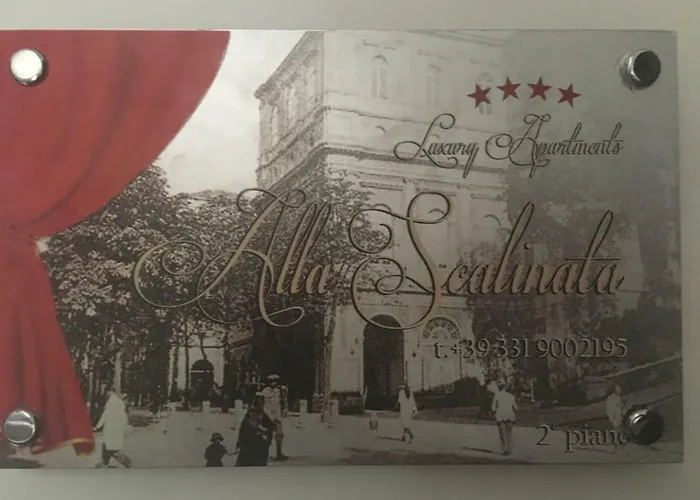 Scalinata Del Teatro Rossetti In Viale Xx Settembre Parcheggio