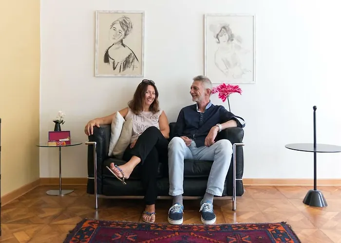 Scalinata Del Teatro Rossetti In Viale Xx Settembre Parcheggio Будинок відпочинку